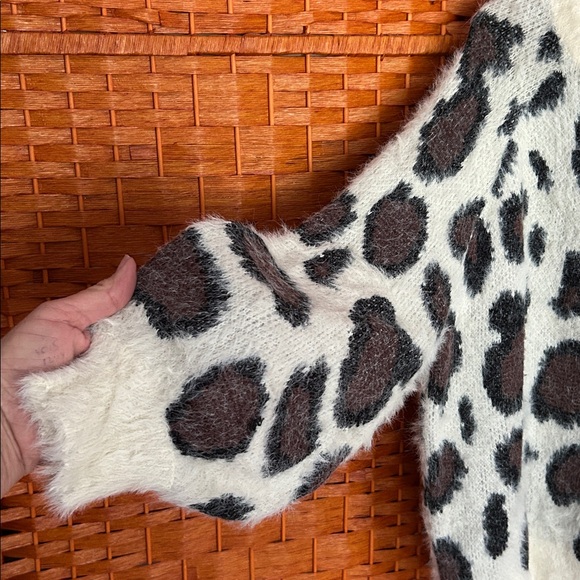 Umgee - Picture 2 of 4